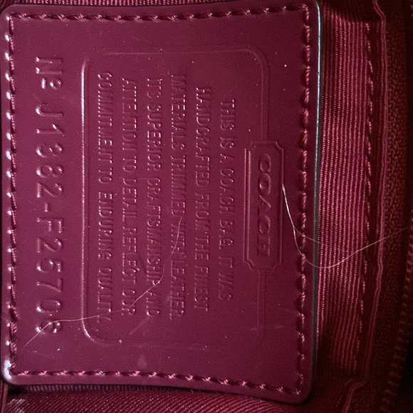 Coach Shoulder Bag - Picture 5 of 6